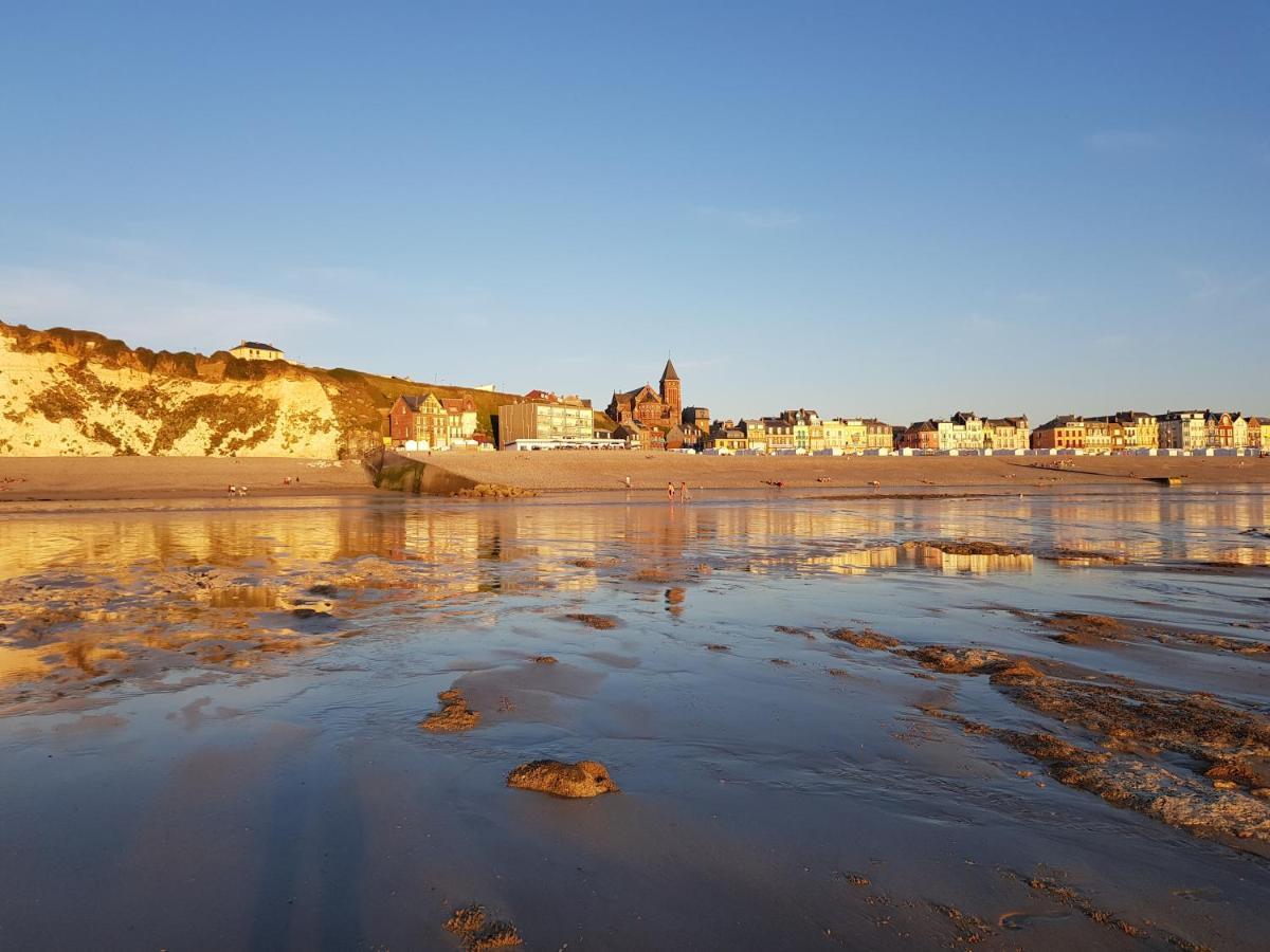 Plage à 50m Appartement Rêves ensoleillés Villa Les Bains de Mers Exterior foto